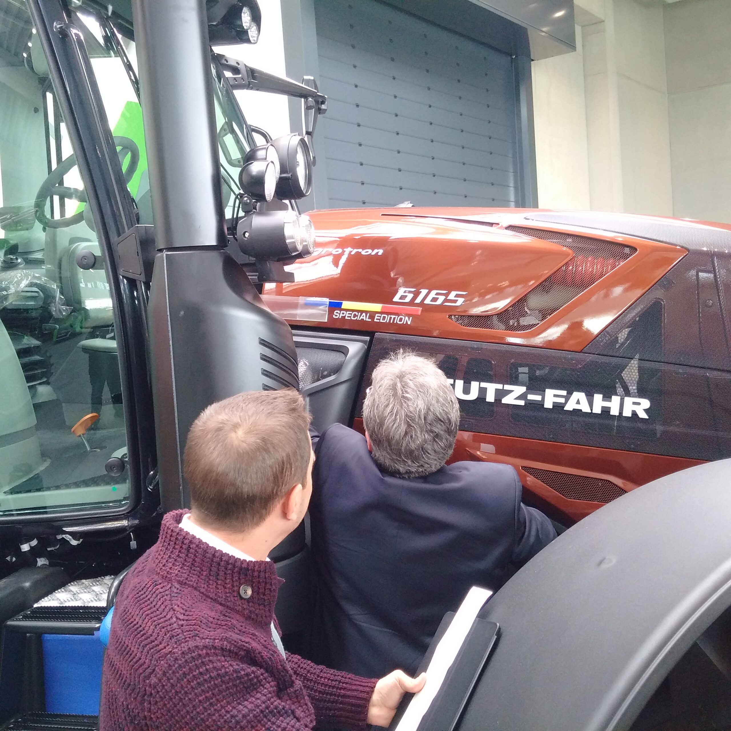 Fermieri RO la fabrica de tractoare 1