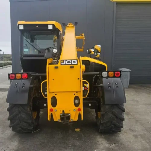 JCB-5